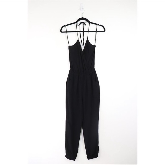 Lulu’s Black Halter Learning To Fly Jumpsuit sz XS EUC Sexy - Picture 3 of 8